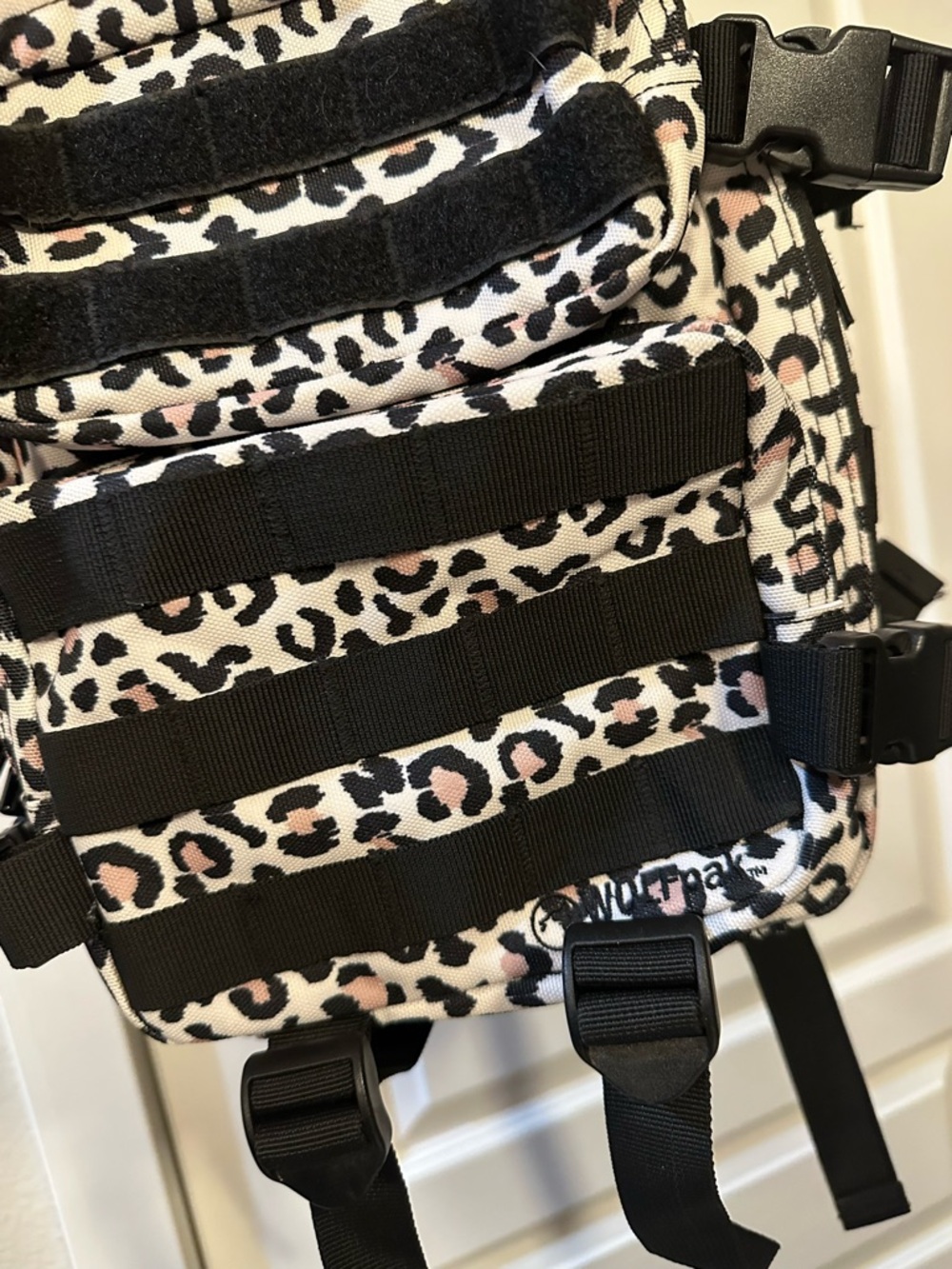 WOLFPAK LIMITED animal print mini backpack - Picture 4 of 7